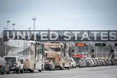 Tarif yang dilaksanakan Amerika Syarikat terhadap barangan import daripada China, Canada dan Mexico akan jejas Singapura secara tidak langsung melalui kesan negatifnya terhadap sentimen dan aktiviti pertumbuhan ekonomi global.