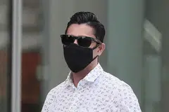 DIPENJARA DAN DIDENDA: Mohammad Imran Sahib Mohamed Ibrahim Sahib dikenakan penjara 18 bulan dan didenda $1,000 atas kesalahan termasuk mencabul kehormatan teman pasangan Tindernya. - Foto BH oleh KELVIN CHNG