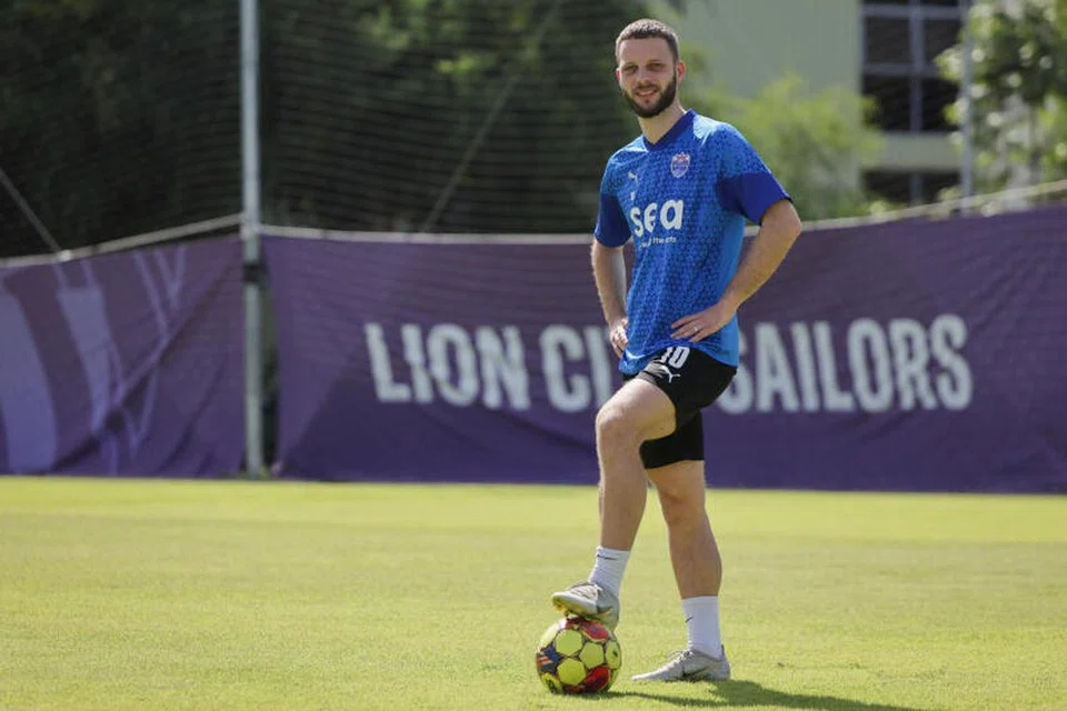 Pemain baru Lion City Sailors, Bart Ramselaar.
