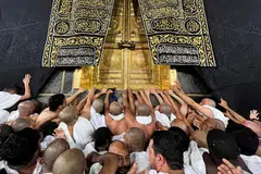 Di antara peristiwa penting yang berlaku pada Syaaban adalah pindahnya kiblat dari Baitulmakdis ke Kaabah pada 15 Syaaban.