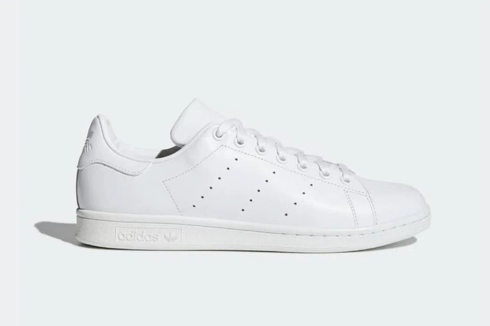 Stan Smith menawarkan keselesaan dan gaya yang kekal relevan – sesuai untuk kegunaan harian atau untuk menjalankan urusan dengan penuh keyakinan.