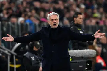 ‘SUMPAHAN’ MUSIM KETIGA: Jose Mourinho dipecat oleh Roma pada musim ketiga beliau, selepas prestasi teruk pasukannya di liga Italy. Ramai yang mengatakan musim ketiga Mourinho merupakan masa di mana prestasi pasukannya mula merosot.
