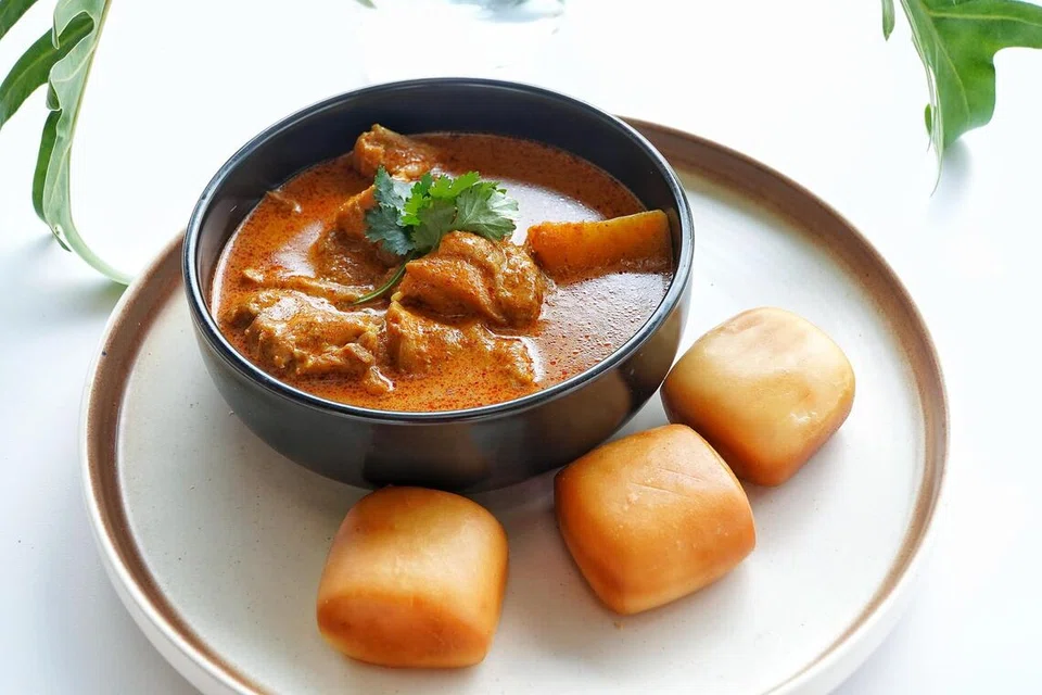 Curry Chicken, mantou