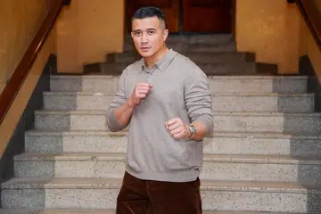Datuk Aaron Aziz akui beliau bukan jenis yang ada masa melungsuri komen netizen tetapi akan tampil seandainya ada yang mengacam keselamatan keluarganya.