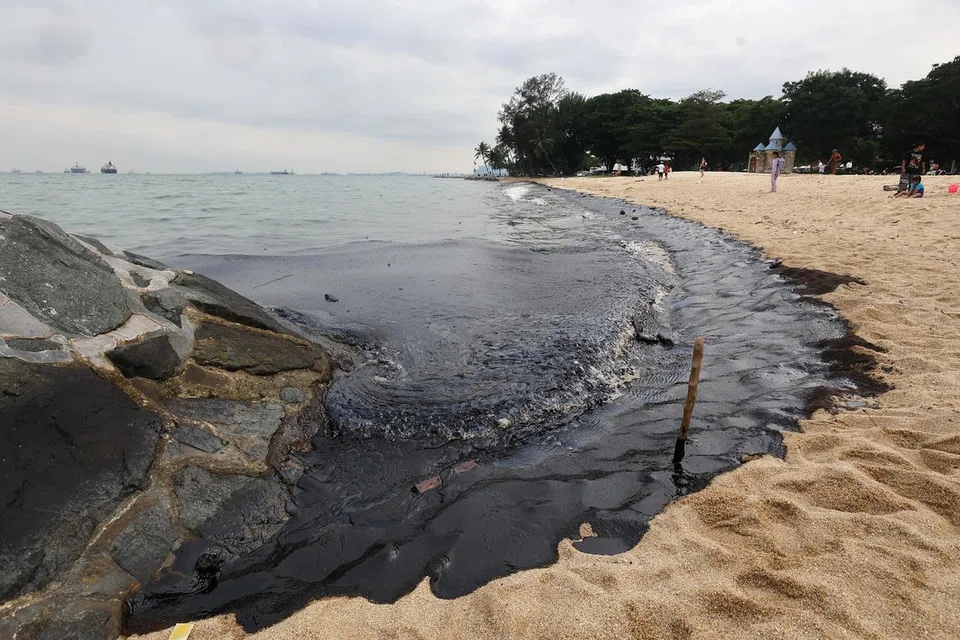 Pantai East Coast kini dalam fasa terakhir pembersihannya susulan kejadian tumpahan minyak pada 14 Jun.  
