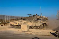 Tentera Israel menyatakan serangan tepat yang dilakukan ke atas sasaran tentera Iran adalah tindak balas mereka terhadap serangan berterusan dari Iran.