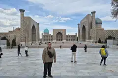 Turkmenistan, Uzbekistan, Tajikistan, Kyrgyzstan, Kazakhstan, kembara, melancong, registan square
