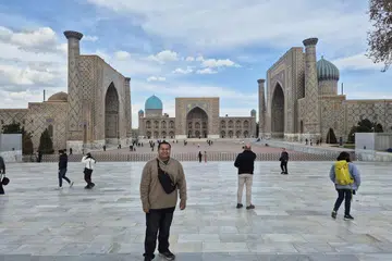 Turkmenistan, Uzbekistan, Tajikistan, Kyrgyzstan, Kazakhstan, kembara, melancong, registan square