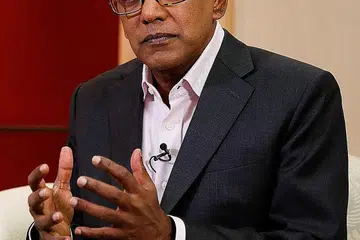 Encik K. Shanmugam.
