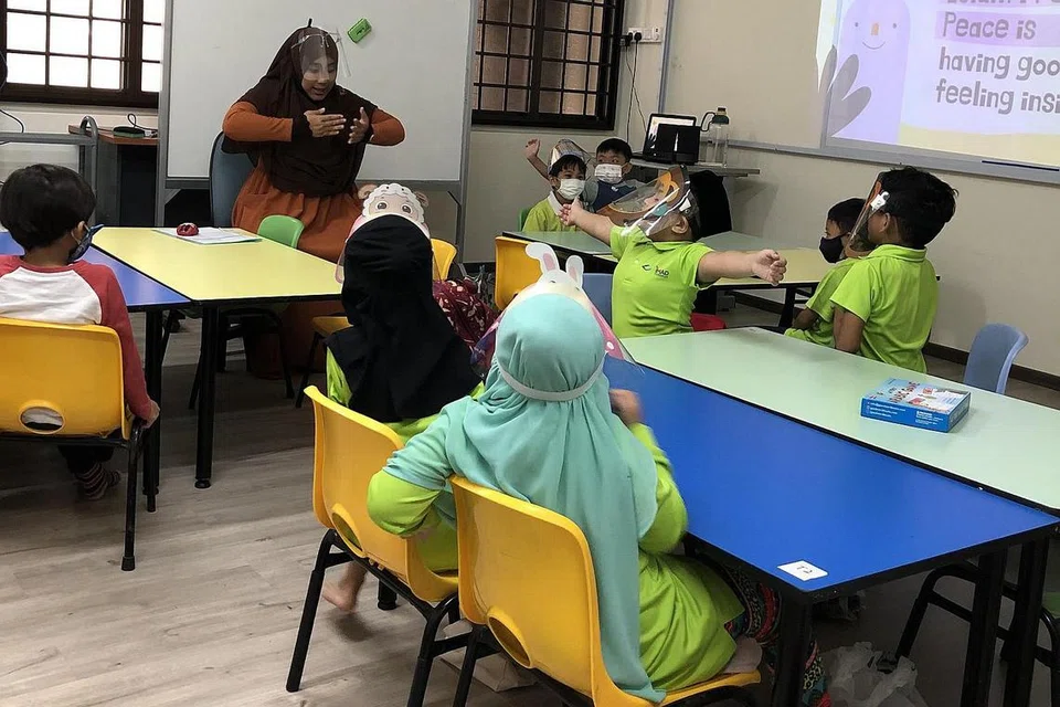 MENJANA MASYARAKAT SOLEH: Perdaus bervisi menjana sebuah masyarakat yang soleh dan mengharapkan sokongan dari semua. - Foto PERDAUS
