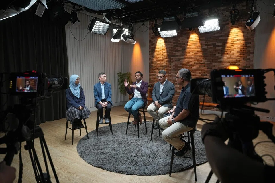 Siri dialog terbuka ‘Gaza Dari Lensa Kita’ – kerjasama pertama seumpamanya antara Berita Harian dengan Lianhe Zaobao – mengumpulkan enam peserta daripada pelbagai latar belakang untuk berkongsi perspektif masing-masing mengenai situasi Gaza dan kesannya ke atas masyarakat Singapura yang berbilang kaum dan agama.