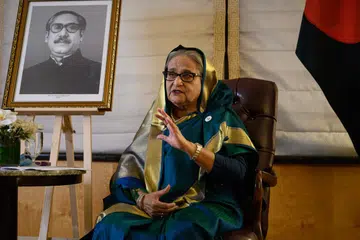 Sheikh Hasina dijatuhi hukuman penjara enam bulan oleh Tribunal Jenayah Antarabangsa-1 atas kesalahan menghina mahkamah melalui kenyataan dalam perbualan telefon yang tertiris