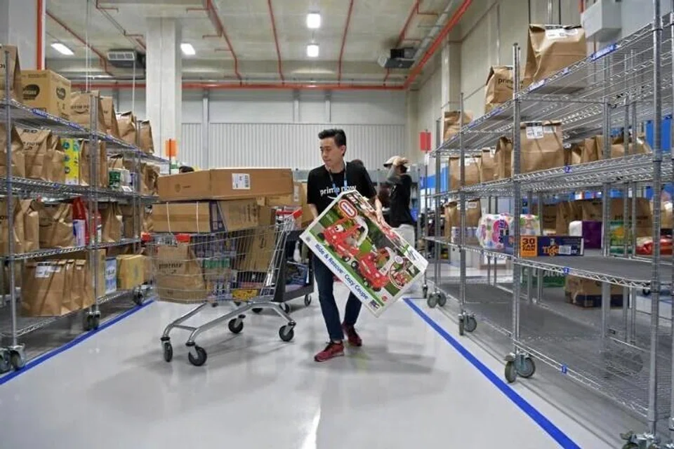 Amazon, henti pekerja, Fresh, NTUC, SMMWU