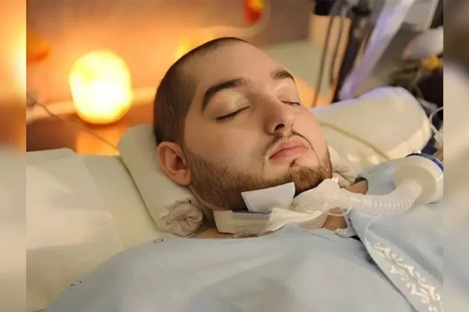 Putera Al-Waleed bin Khalid bin Talal Al Saud, yang dikenali sebagai ‘Putera Tidur’, disahkan mangkat pada usia 36 tahun selepas mengharungi tempoh koma selama dua dekad susulan kemalangan tragik yang menimpanya pada 2005. 