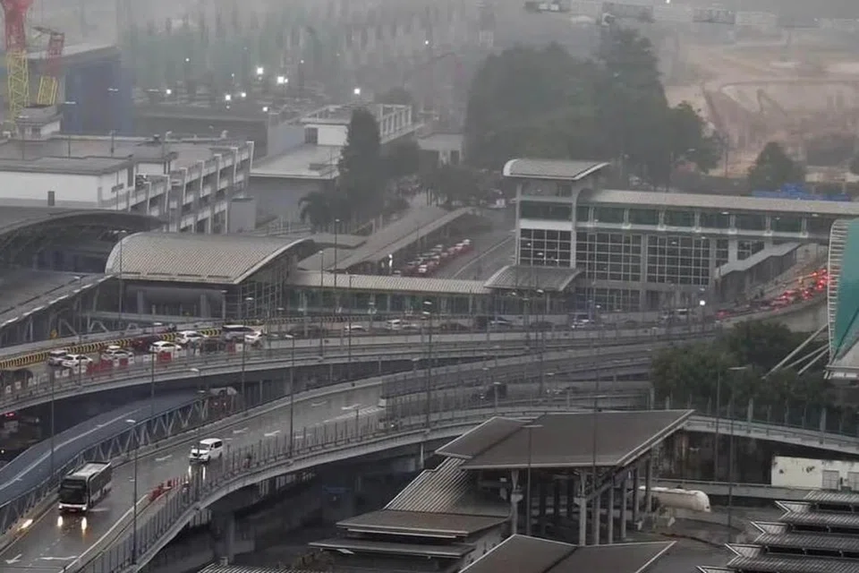 Aplikasi MyRentas telah memulakan tempoh percubaan di pusat pemeriksaan di Kompleks Kastam, Imigresen dan Kuarantin di Bangunan Sultan Iskandar, Johor Bahru. 