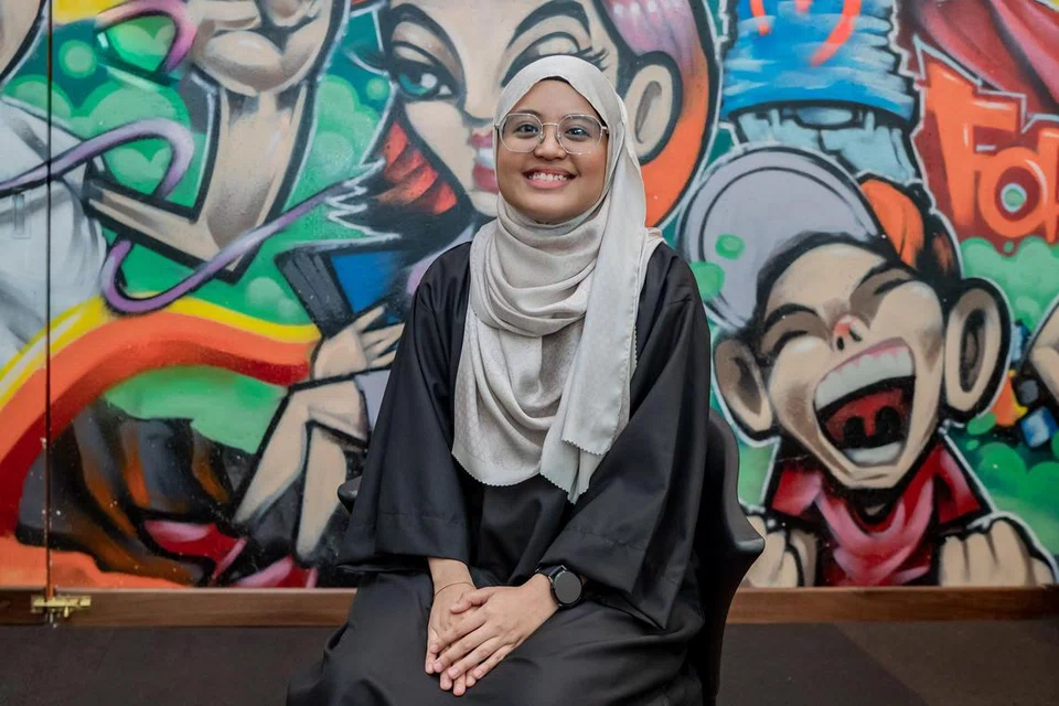 SELAMATKAN PESAKIT: Penderma sumsum tulang, Cik Qurratu’aini Abdul Rashid, mendaftarkan diri di bawah Program Penderma Sumsum Tulang (BMDP) pada 2018 kerana ingin membantu pesakit yang menderita dan memerlukan pemindahan sumsum tulang untuk rawatan.