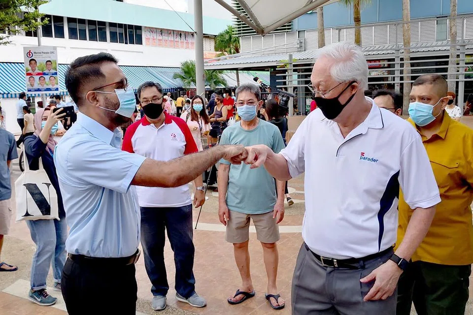 Foto BH oleh CALVIN YANG