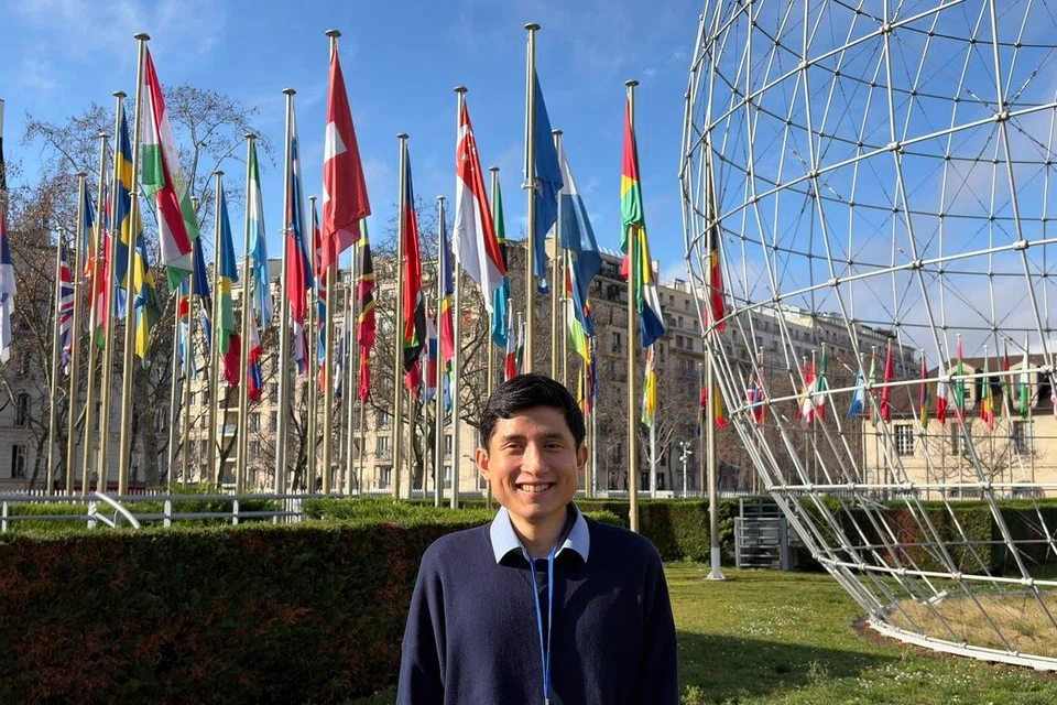 Encik Muhammad Dhafer Muhammad Faishal, di pejabat Pertubuhan Pendidikan, Saintifik dan Kebudayaan Bangsa-Bangsa Bersatu (Unesco) di Paris, Perancis.