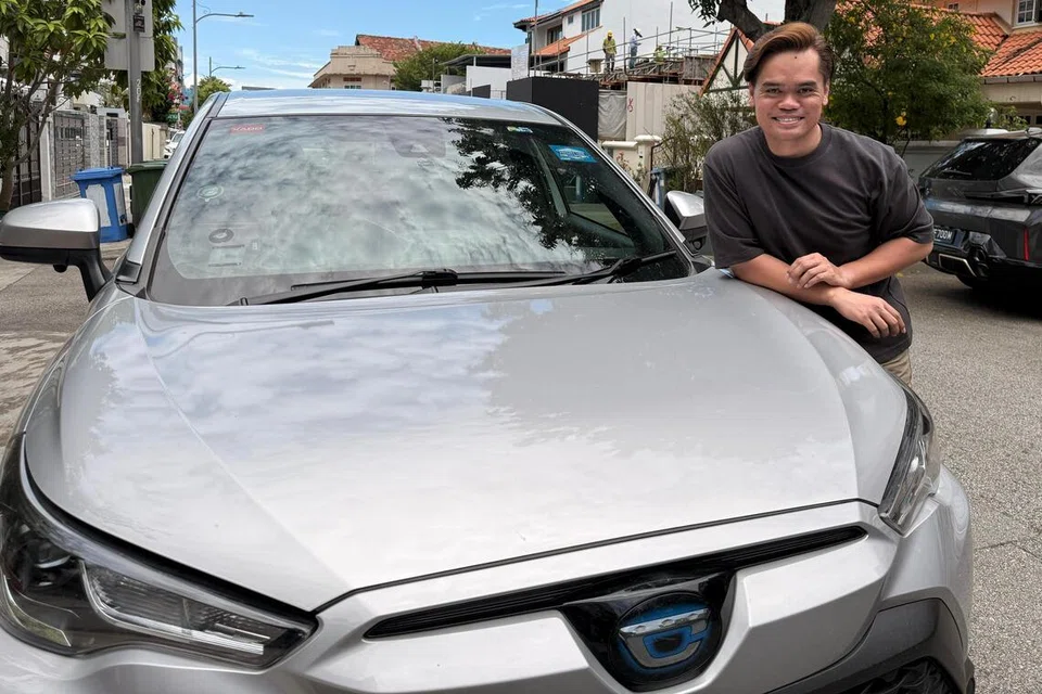 harga petrol, pemandu privet, teksiharga petrol, pemandu privet, teksi