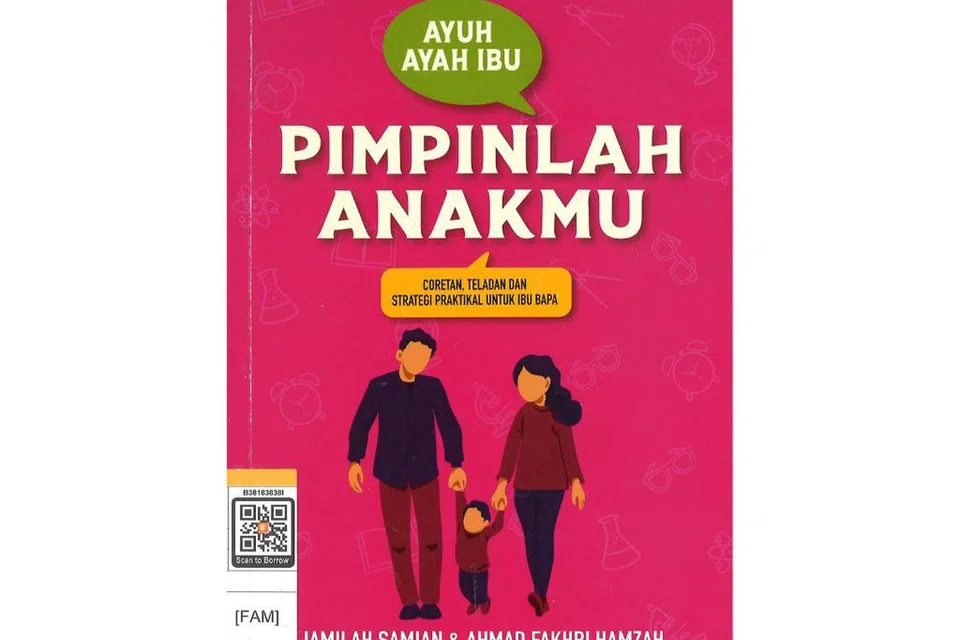 Ayuh Ayah Ibu, Pimpinlah Anakmu

Menggunakan kisah benar, contoh dan strategi praktikal, buku ini mengingatkan ibu bapa tentang kemampuan mereka untuk memimpin anak dengan lebih baik. Antara topik yang disentuh termasuk keseimbangan kerja dan keluarga, memupuk kreativiti dan sikap positif anak, menangani isu seperti berbohong dan membuli, serta melibatkan guru, datuk nenek dan keluarga besar sebagai penyokong utama.

Nombor Panggilan: 649.1 JAM -[FAM]
