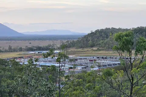 Kem Tilpal yang baru seluas 98 ekar ini mampu menampung kira-kira 2,000 anggota tentera. Selesai pembinaannya pada awal 2024, Latihan Wallaby 2024 menjadi latihan pertama yang memanfaatkan kem itu. 