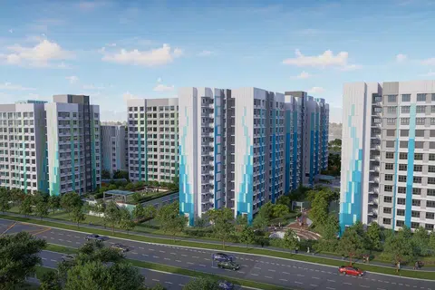 Tampines GreenTopaz dekat stesen MRT Tampines West terdiri daripada empat blok 12 atau 13 tingkat setiap satu, dengan masa menunggu tiga tahun satu bulan.