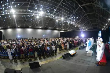 Mega Selawat beramai-ramai semarakkan penutup Majlis Maulidur Rasul 2025 di Singapore Expo, anjuran Jamiyah Singapura.