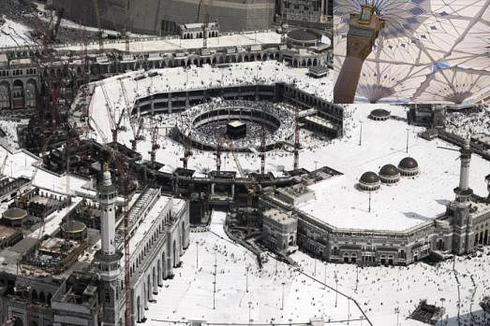 BAKAL BERTEDUH: Jemaah haji dan umrah bakal terlindung daripada terik matahari semasa melaksanakan ibadah apabila payung raksasa, mirip yang ada di perkarangan Masjid Nabawi di Madinah (gambar sisipan), dipasang nanti. - Foto-foto AFP, ARAB NEWS