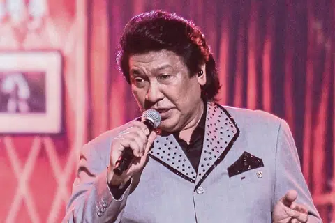 Roy memerlukan dana sebanyak RM20,000 ($5,707) bagi menjalani pembedahan ibu jari kaki kanan yang mengalami jangkitan kuman sehingga perlu dipotong.