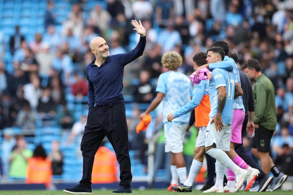 Keyakinan Pengurus Manchester City, Enzo Maresca ( (kiri) kian melonjak selepas mencapai permulaan cemerlang musim ini dengan sembilan mata penuh daripada tiga perlawanan.
