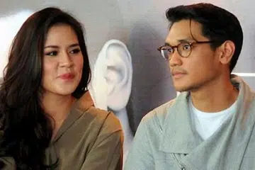 TERPESONA: Apabila diminta memberikan nama wanita yang membuatnya kagum, Afgan memberikan nama Raisa (atas), bukannya Rossa ang digosipkan bercinta dengannya. - Foto LIPUTAN7