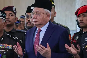Bekas Perdana Menteri Malaysia, Encik Najib Razak akan menjalani baki hukumannya secara tahanan di rumah sehingga 23 Ogos 2028.