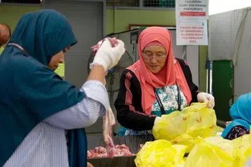 100 benefisiari terima daging korban dari Jamiyah