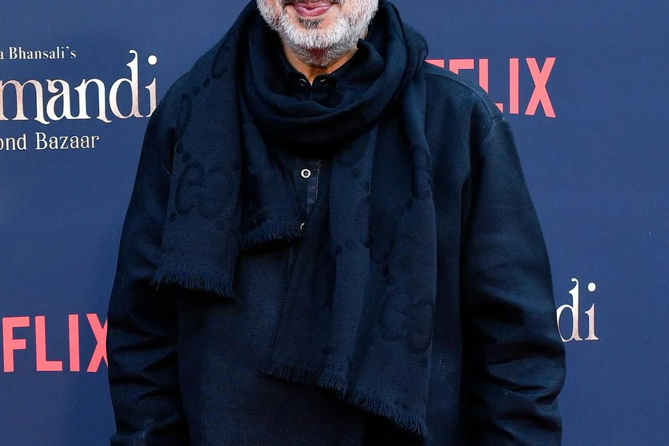 Pengarah dan penerbit, Sanjay Leela Bhansali. 