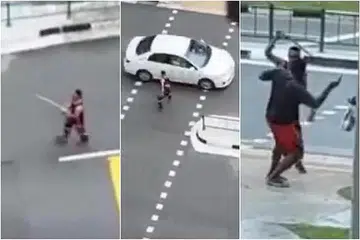 DIHUKUM: Fadhil Yusop menggunakan pedang samurai untuk merempuh kereta yang lalu-lalang di persimpangan lalu lintas di hadapan pusat beli-belah menyebabkan kenderaan itu rosak. - Foto oleh TANGKAP LAYAR ROADS.SG/FACEBOOK