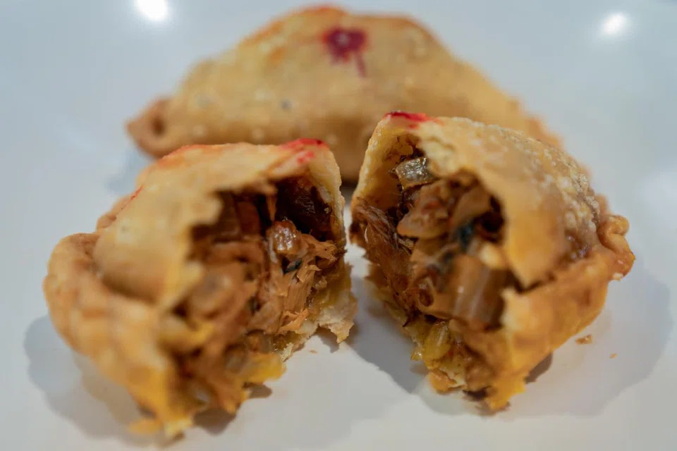ANTARA YANG TERBAIK: Epok-epok telah dinamakan sebagai salah satu kuih terbaik di dunia setelah menduduki tangga kelima daripada 100 kuih-muih seantero dunia terbitan Taste Atlas pada November 2023.