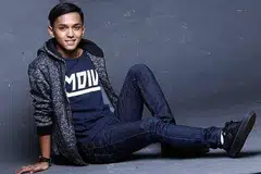 KESAL: Aiman Tino berkata beliai berusaha menjaga hubungan baik dengan media tetapi pihak pengurusan merosakkannya dengan mengusulkan harga tinggi bagi persembahannya. - Foto UTUSAN ONLINE