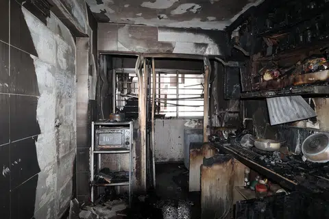 DIJILAT API: Kebakaran di sebuah flat HDB di 229A Sumang Lane “melibatkan dapur memasak yang terlalu panas” dan telah dipadamkan dengan pancutan air.