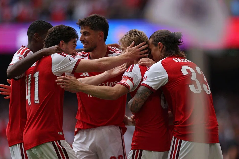 Juara bertahan Liga Perdana England (EPL), Arsenal, kini berhadapan cabaran baharu dalam mempertahankan kejuaraan mereka bagi musim ini. Setiap pasukan bakal berdepan mereka dengan dorangan tambahan.