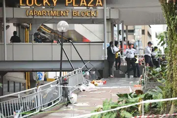 BANTU MANGSA: Kesemua wang yang dikumpul itu akan disalurkan kepada empat pembantu rumah yang cedera serta keluarga dua lagi pembantu rumah yang maut akibat kemalangan di Lucky Plaza.