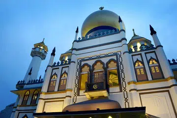 Cari rezeki halal demi kemaslahatan diri sendiri