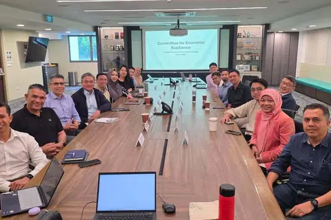 Jawatankuasa Daya Ekonomi, yang dipengerusikan bersama oleh Encik Saktiandi Supaat dan Dr Wan Rizal Wan Zakariah, telah mengadakan mesyuarat pengenalannya baru-baru ini bersama wakil Melayu/Islam merentas pelbagai sektor.