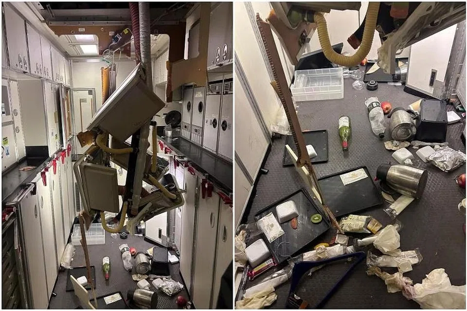 Beginilah keadaan bahagian dalam pesawat penerbangan SQ 321 yang sempat dipetik gambarnya selepas pendaratan cemas di Lapangan Terbang Suvarnabhumi di Bangkok, Thailand.