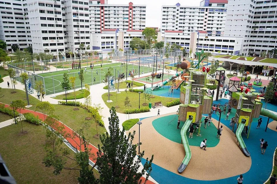 TEMPAT SUKAN BARU: Hab sukan dan riadah inklusif baru The Arena@Keat Hong, yang terletak sebelah Blok 421 Choa Chu Kang Ave 4, menampilkan pelbagai kemudahan seperti padang futsal, laluan berlari-lari anak dan berjalan sepanjang 400 meter dan ruang senaman orang dewasa dan warga emas.