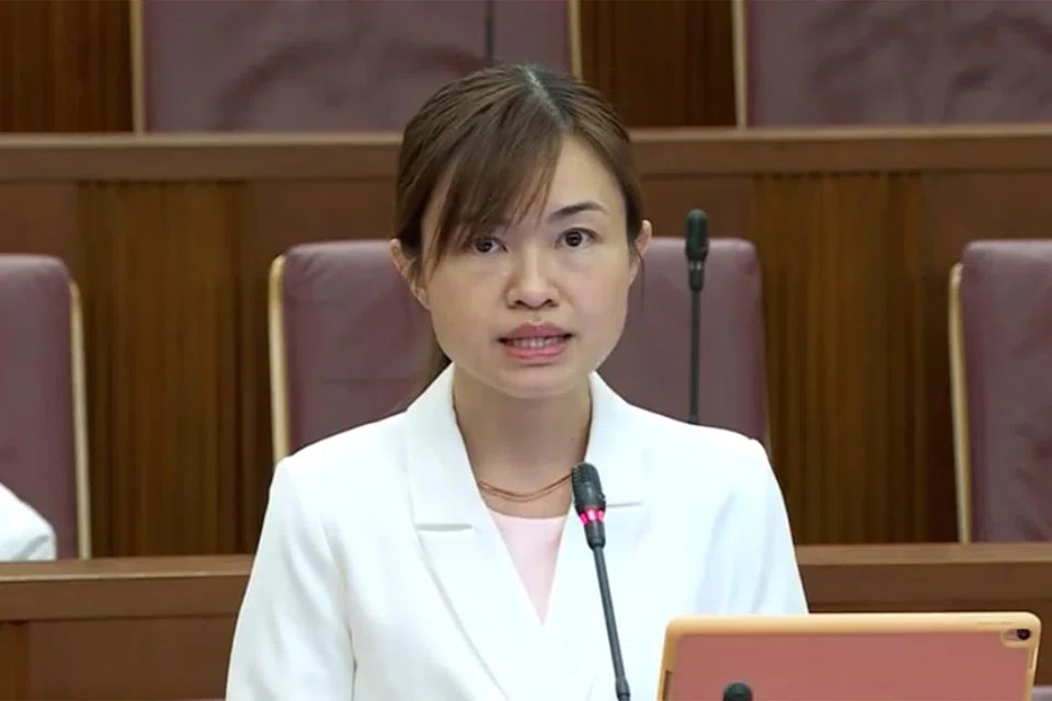 Cik Tin Pei Ling (GRC MacPherson)