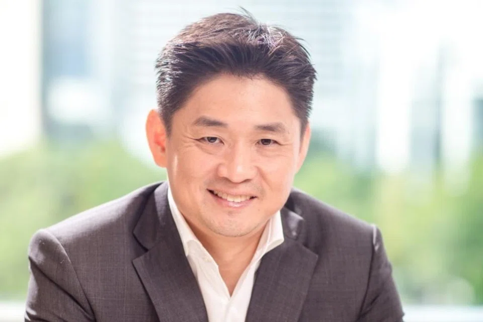 Naib presiden (Asean) syarikat awan, Cloudflare, Encik Kenneth Lai, berkata pelaburan tambahan ke dalam Program Peningkatan SkillsFuture, akan membantu mengatasi jurang kemahiran teknologi sedia ada dan menangani masalah kekurangan bakat.