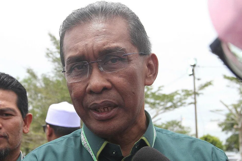 DATUK SERI TAKIYUDDIN HASSAN, pas