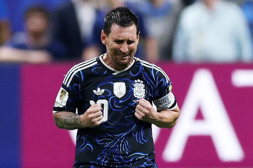 Bintang Argentina, Lionel Messi, kemenangan 2-1 ke atas England, perlawanan separuh akhir Piala Dunia 2026