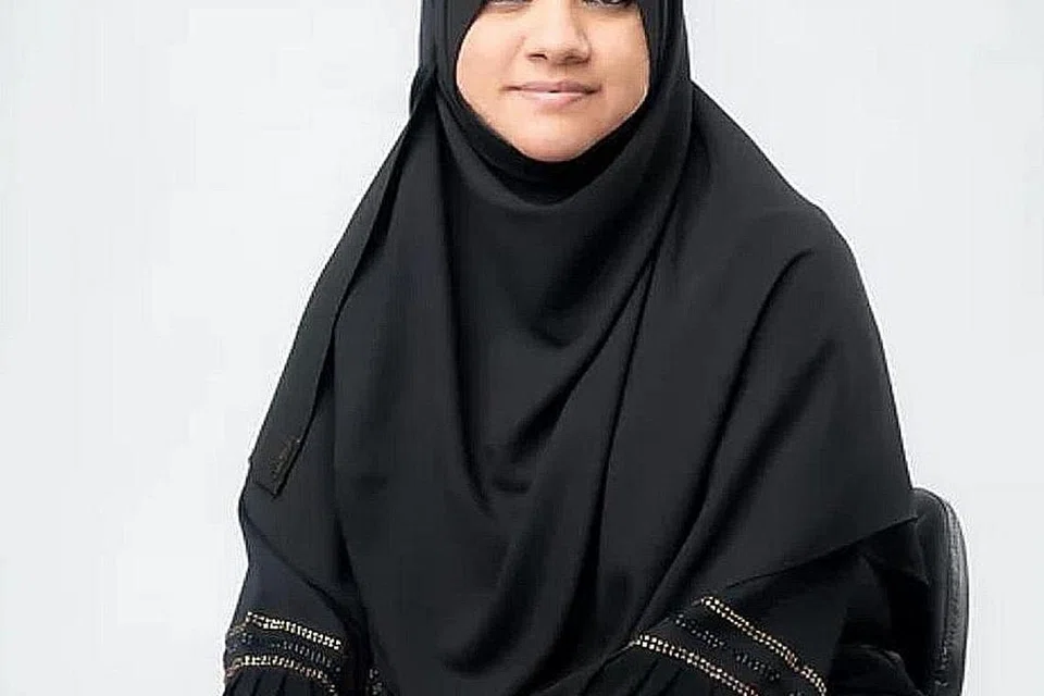 KONGSI ILMU: Ustazah Shameem Sultanah mengupas pelbagai ilmu dalam rancangan bersama Masjid Al-Amin. - Foto MASJID AL-AMIN
