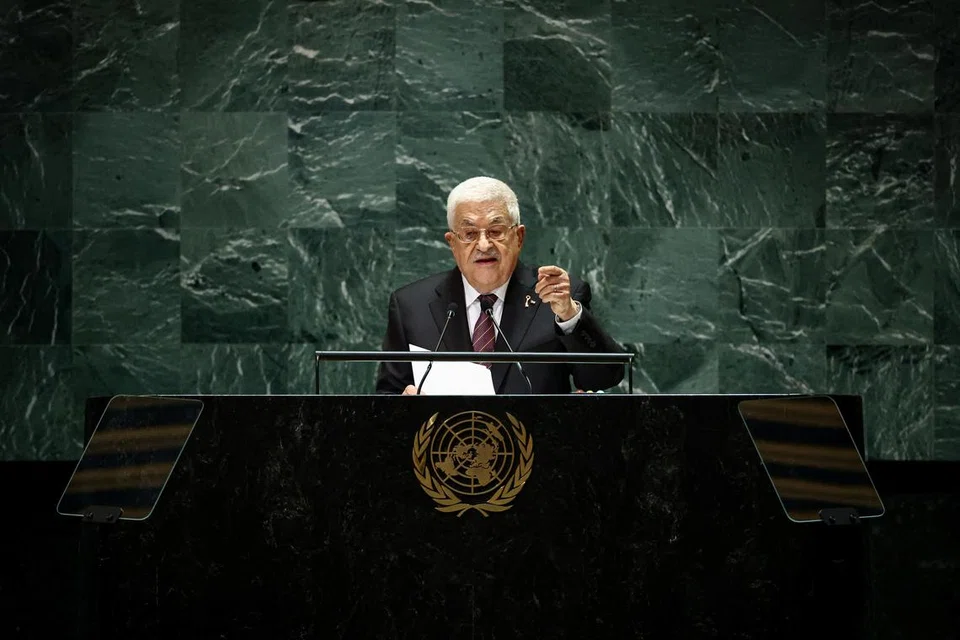 Presiden Palestin, Encik  Mahmoud Abbas, berucap di Perhimpunan Agung ke-79 Pertubuhan Bangsa-Bangsa Bersatu (PBB) pada 26 September menggesa PBB menggantung keanggotaan Israel kerana ia tidak memenuhi syarat keahlian PBB termasuk melanggar piagam dan ketetapan badan dunia itu.